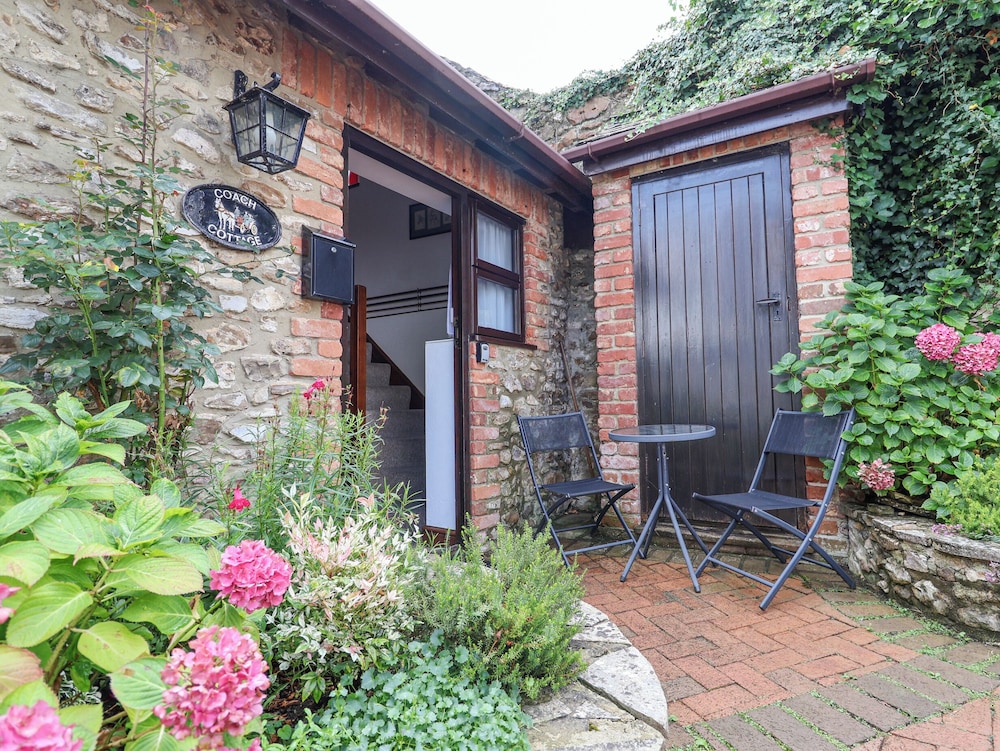 Coach Cottage