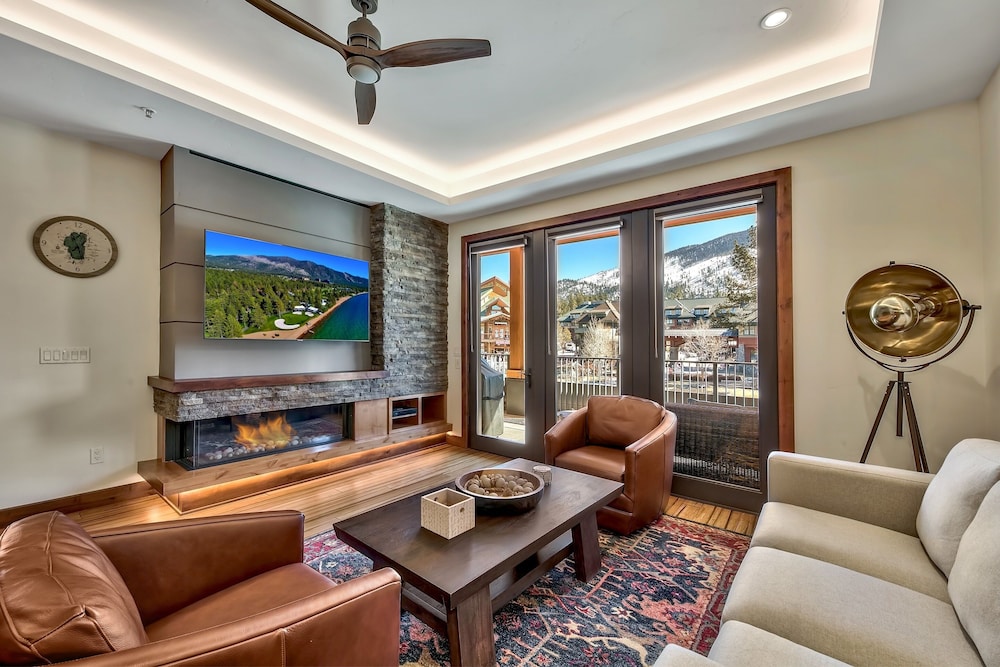 Heavenly Lake Tahoe Ski Resort