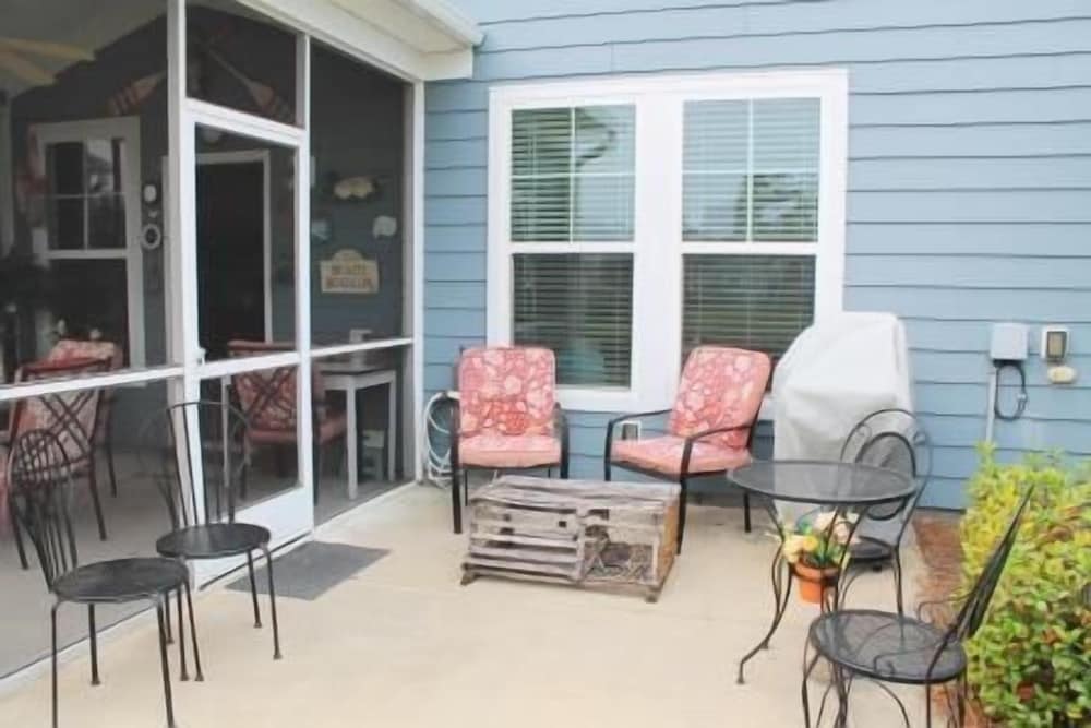 4604 Bay Village
