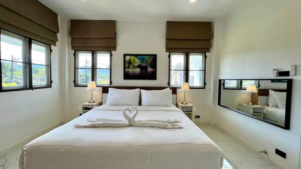 Khaolak Pool Villa With 3 Bedrooms