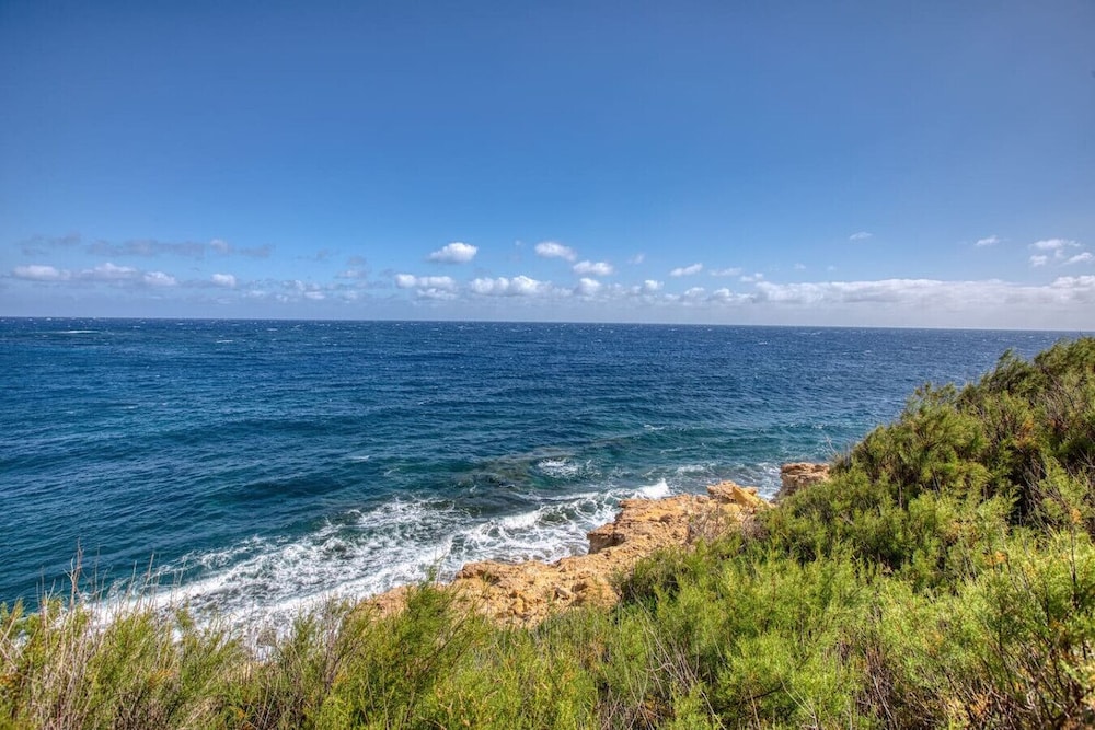 Gozo Escape With Balcony BBQ Peaceful Views
