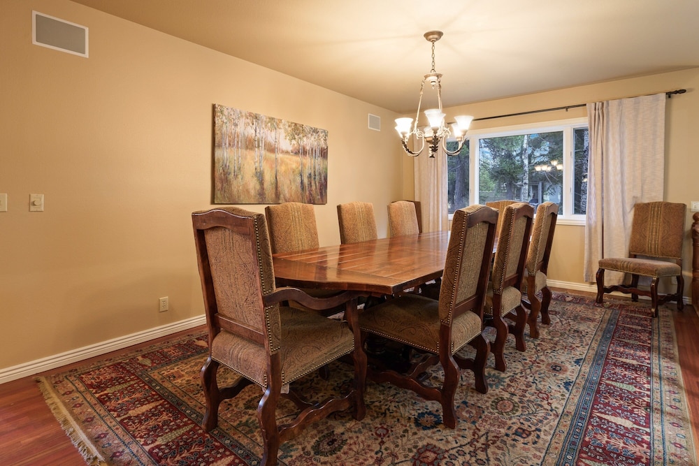 Winners Circle 30 5 Bedroom Home