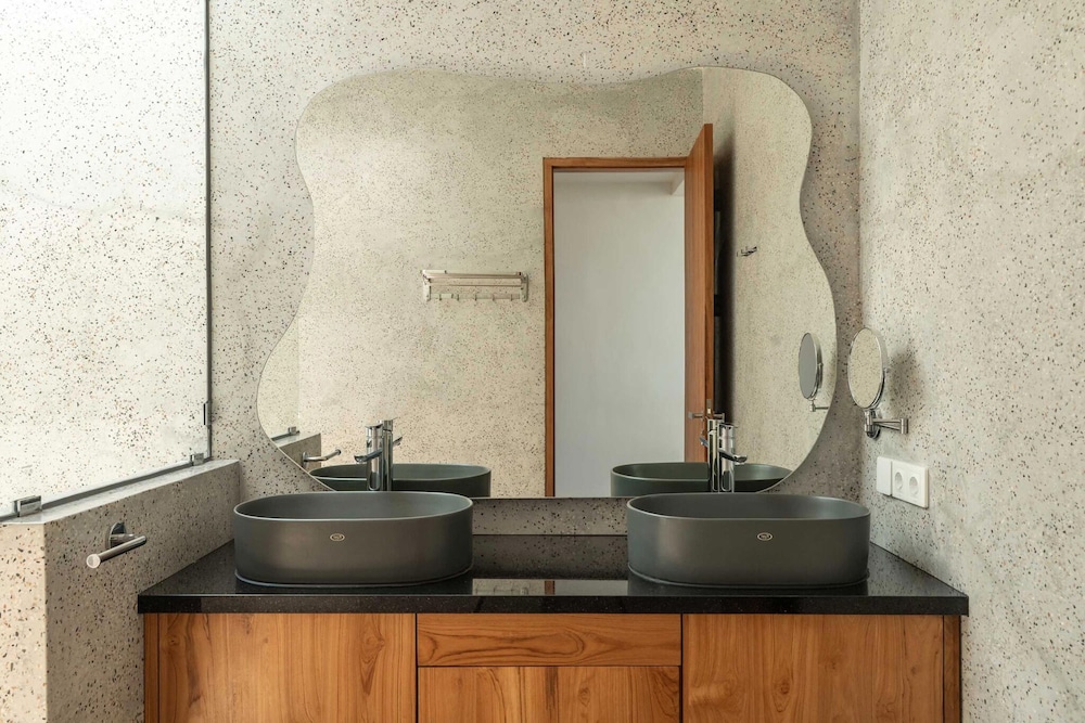 Ben's Villa 2 by Alfred in Bali