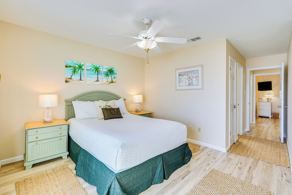 Steps to Sand: PCB Condo w/ Gulf-view Balconies!