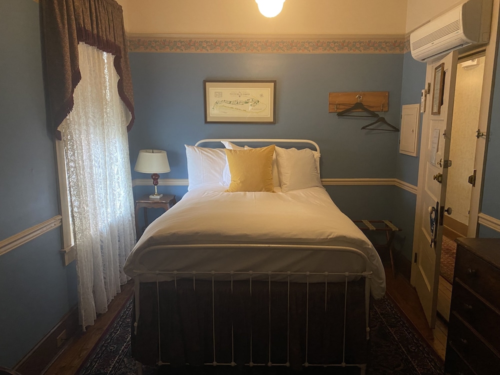 Atlantic Hotel