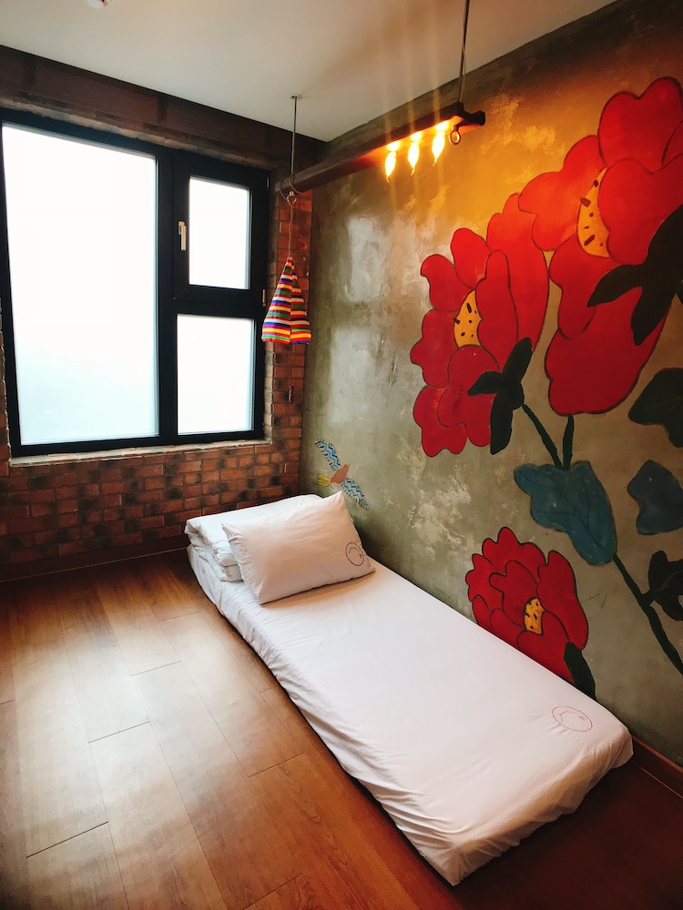 Hwon Guest House