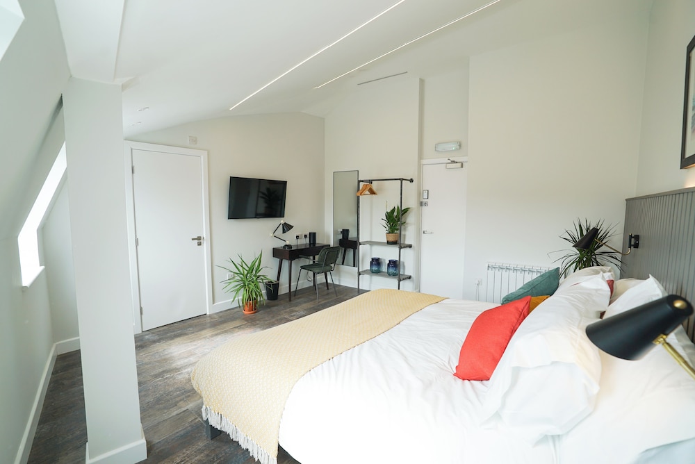 Sgwar-Boutique Rooms