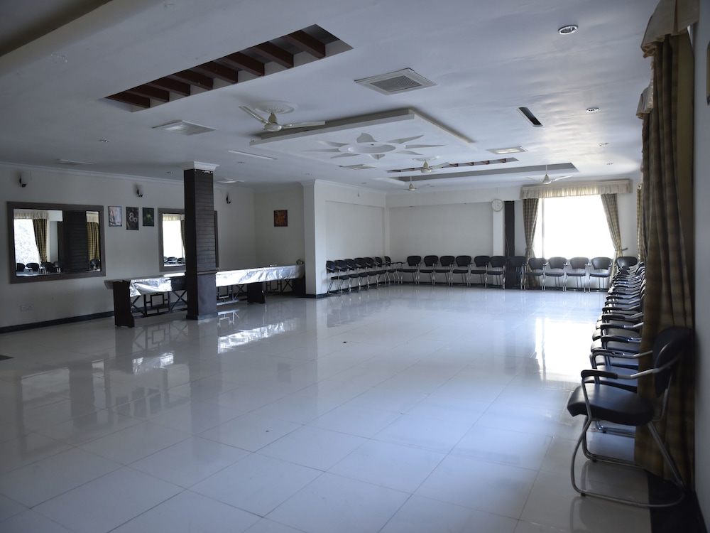 meeting & event spaces