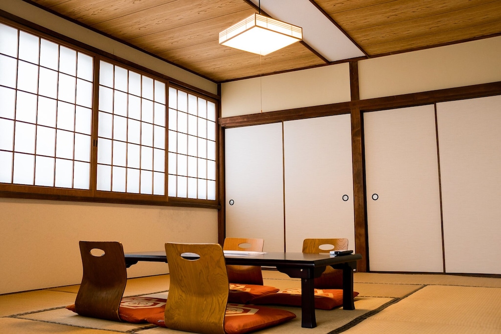 Guest House Sunline Beppu - Hostel