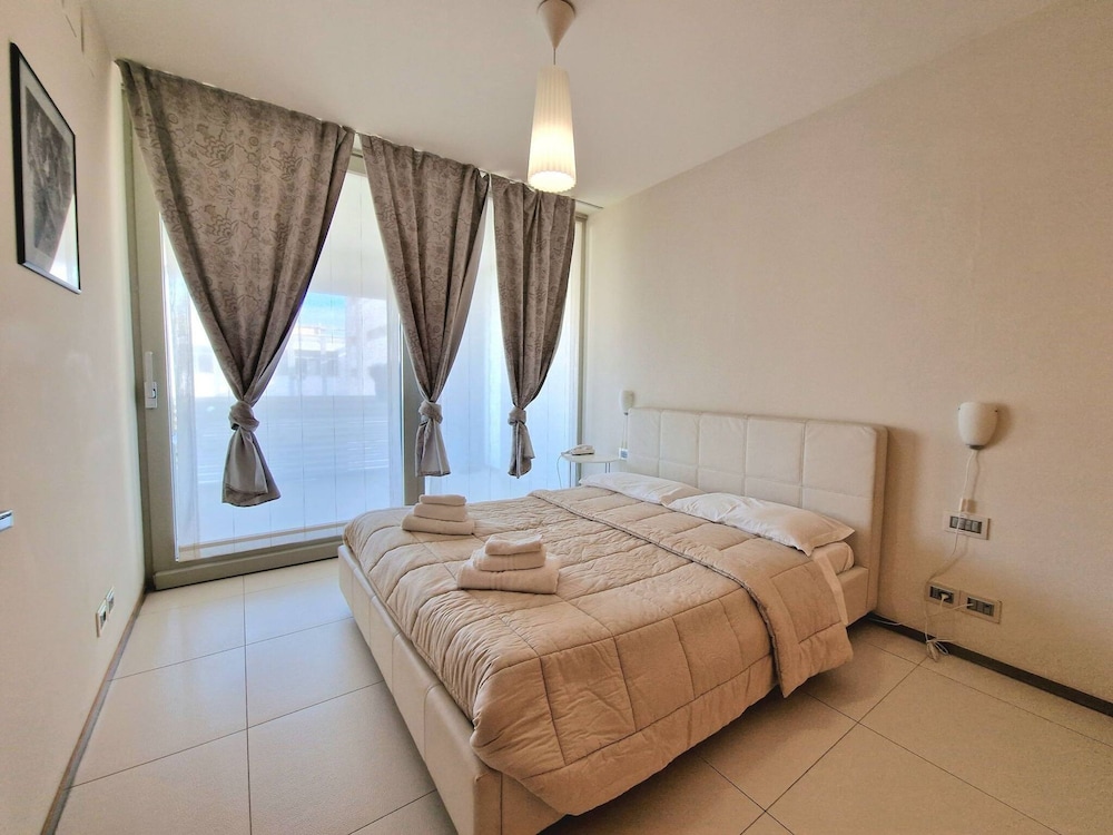 Suite La Giudecca sea View Sleeps 4 Wifi
