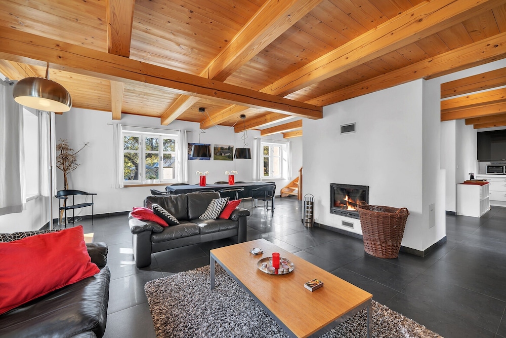Villa in Mlade Buky Near Giant Mountains
