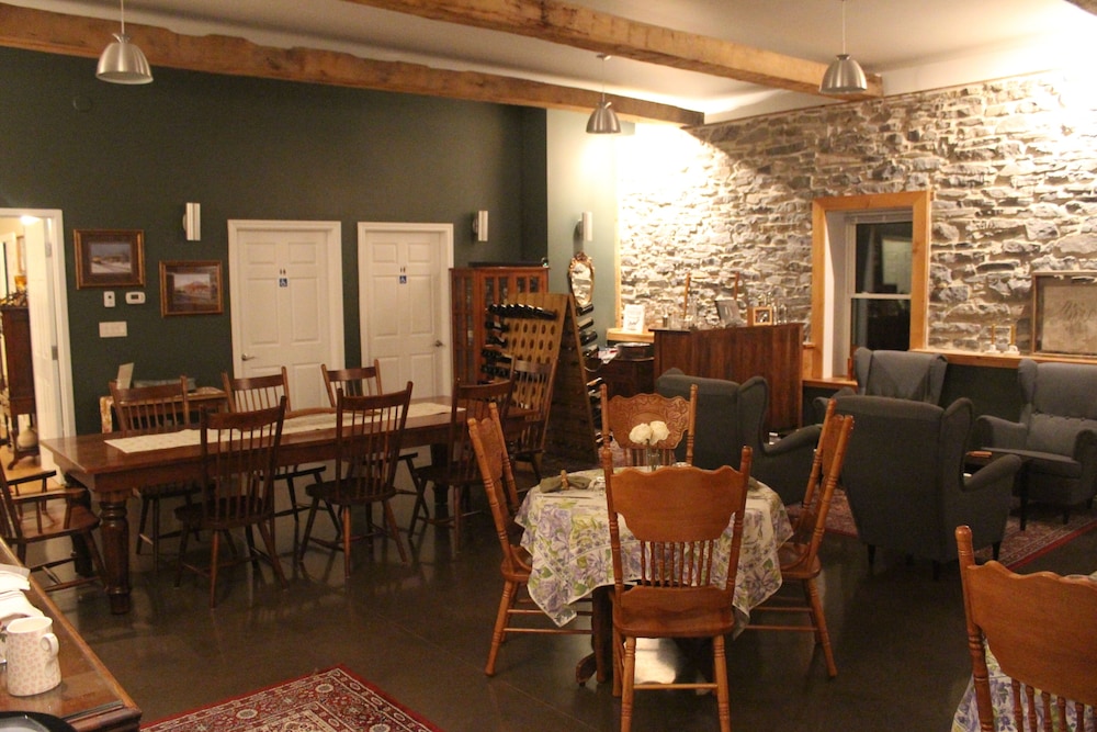 1840 Guest House
