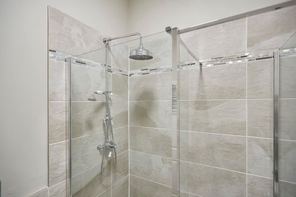Host Stay Sandpiper Apartment