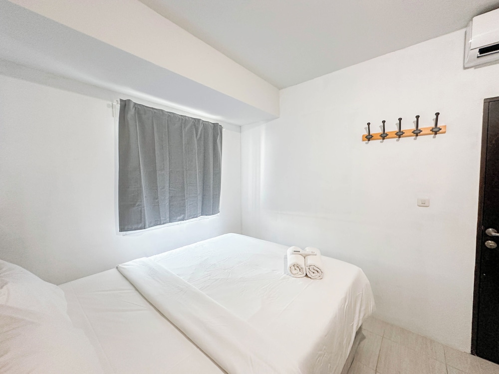 Modern and Cozy 2BR Apartment at Suncity Residence