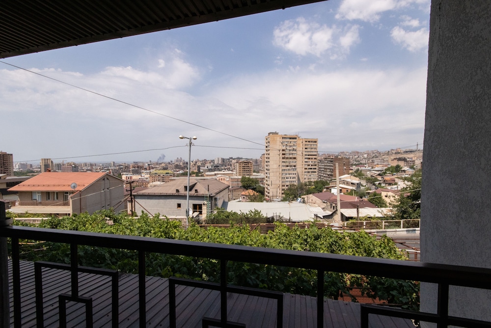 Hillside Guest House