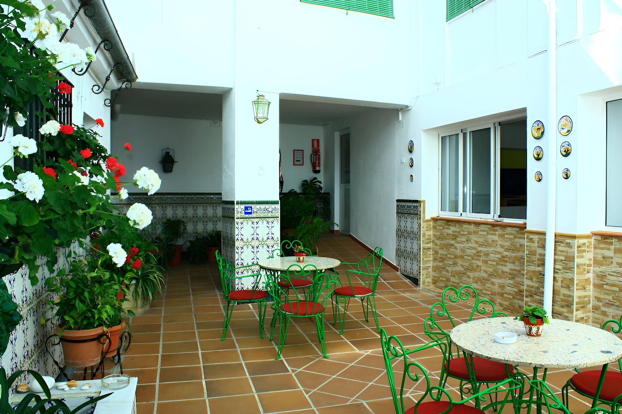 Hotel Toril