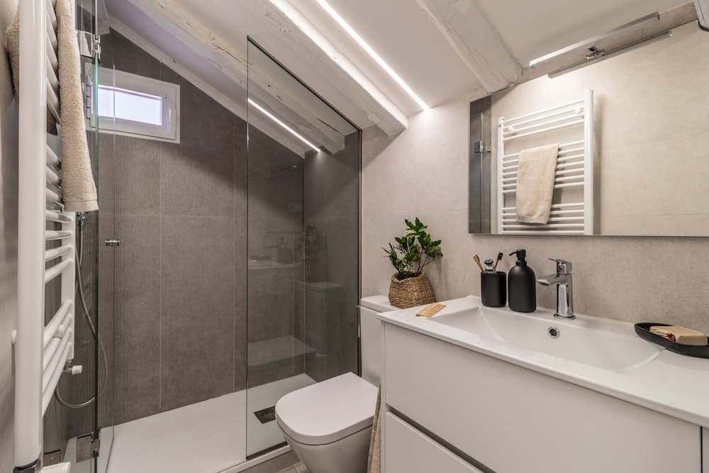 Melito - 2 Bedrooms and Office in Justicia