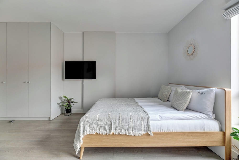 Lion Apartments - Apartments & Studio