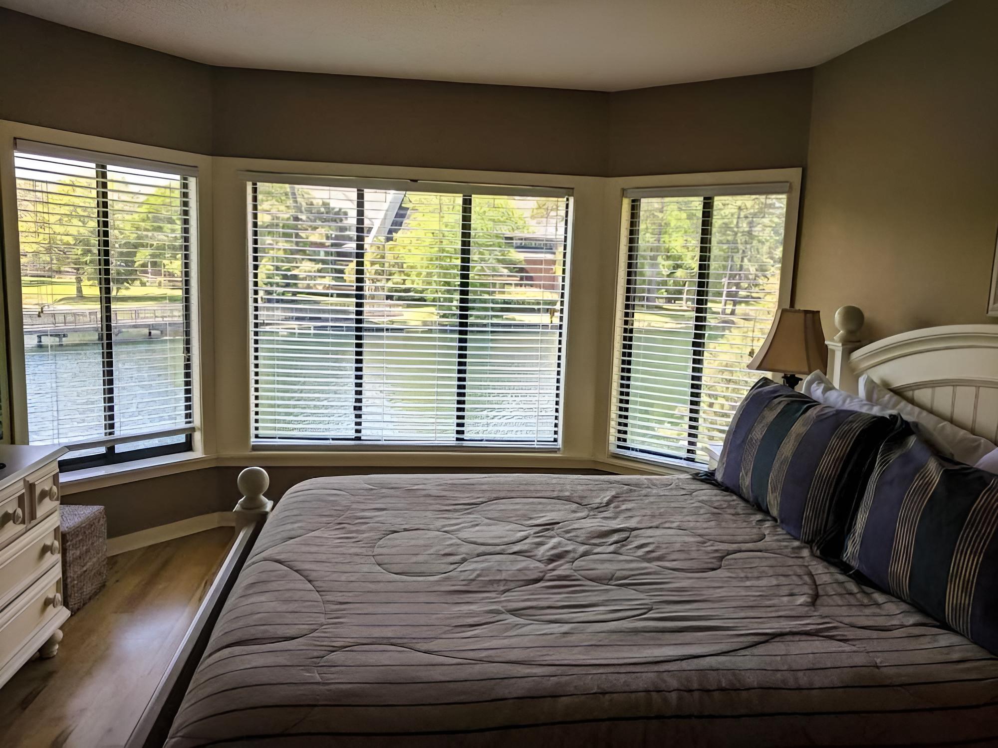 Laurel Court 215 view 2