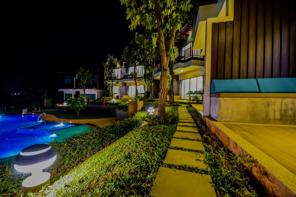 Crystal Wild Resort Panwa Phuket