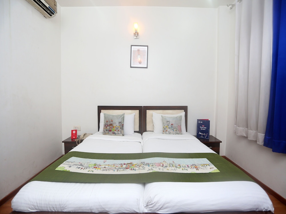 OYO 947 Hotel Palazzo Di Lara