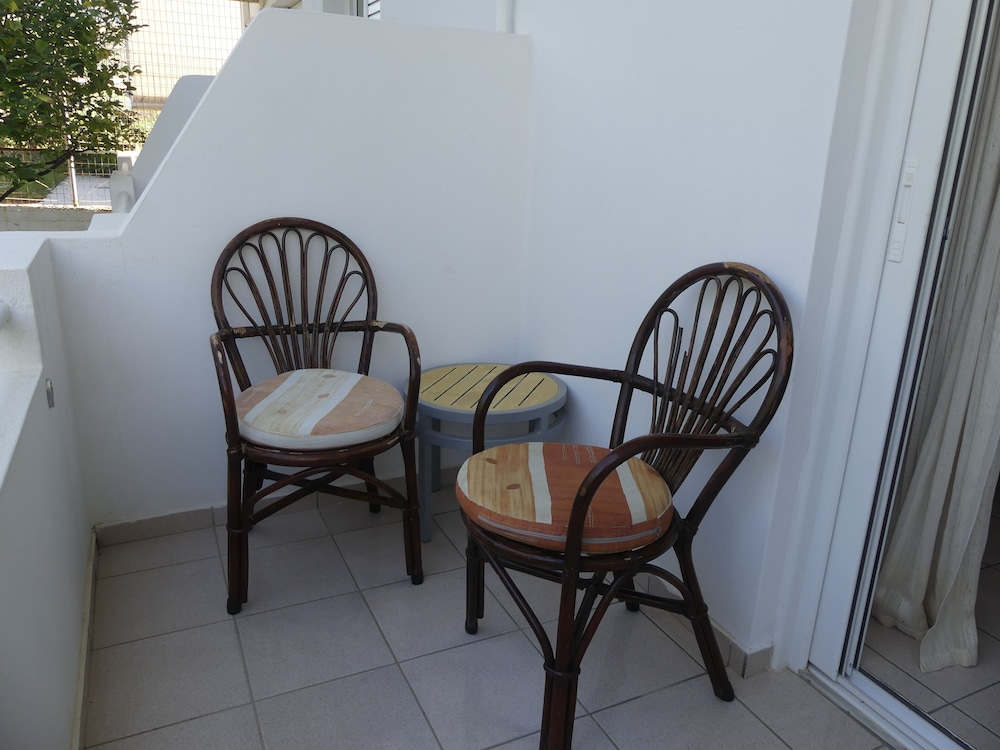 AMZ Apartments