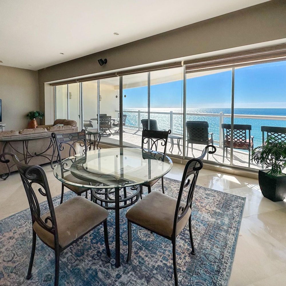 A Vista Into Tranquility Your 10th-floor Escape