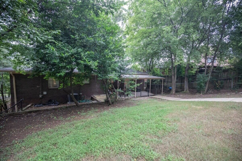 Highland Drive Hideaway
