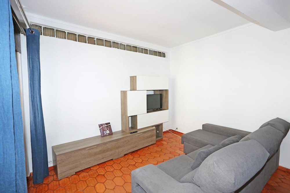 V 06 - Apartment 6 in Seacliff Albufeira