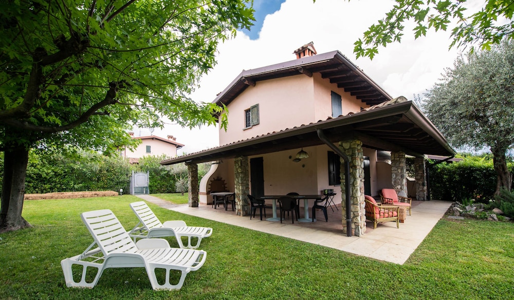 Villa Golf in Polpenazze del Garda