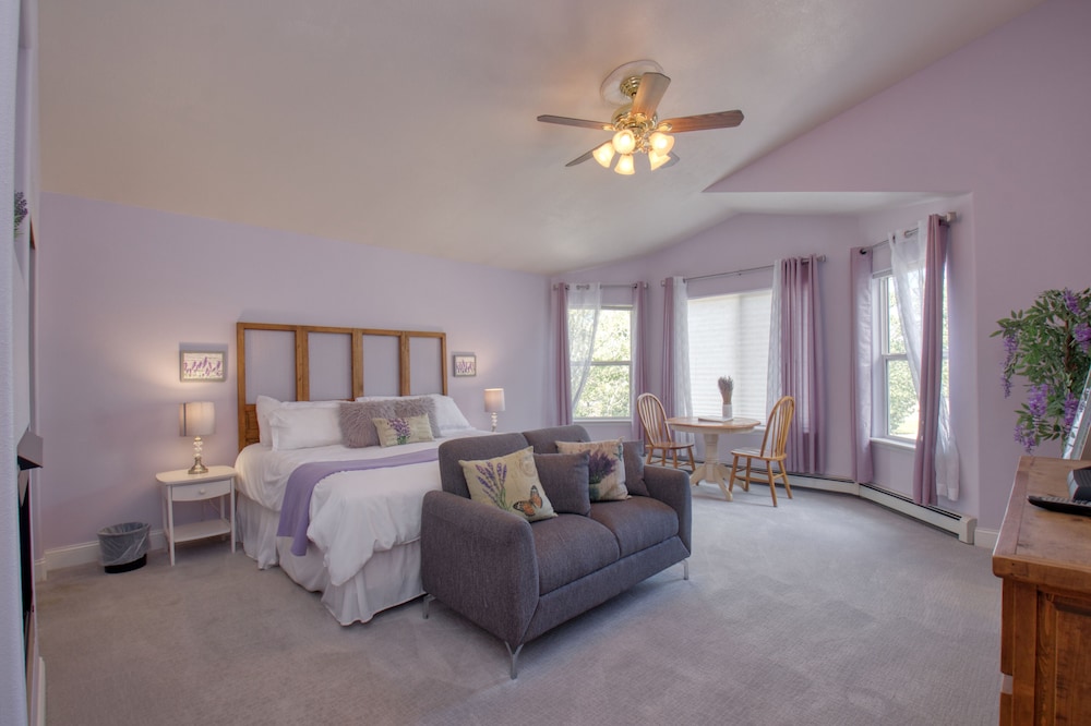 Castle Creek B&B