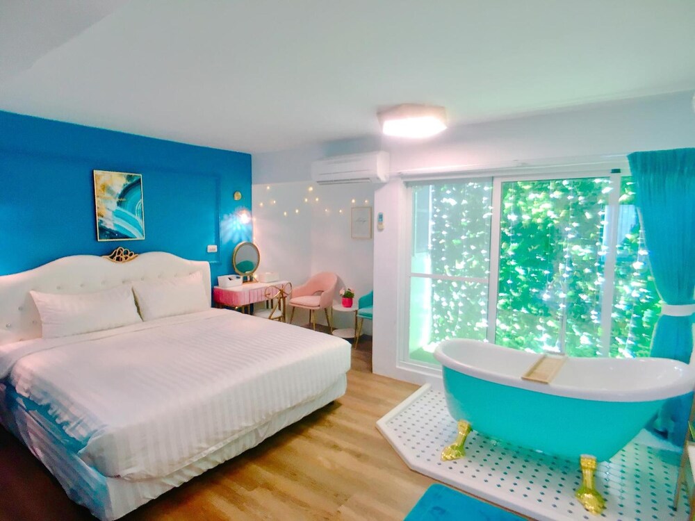 Cape 42 Hostel I