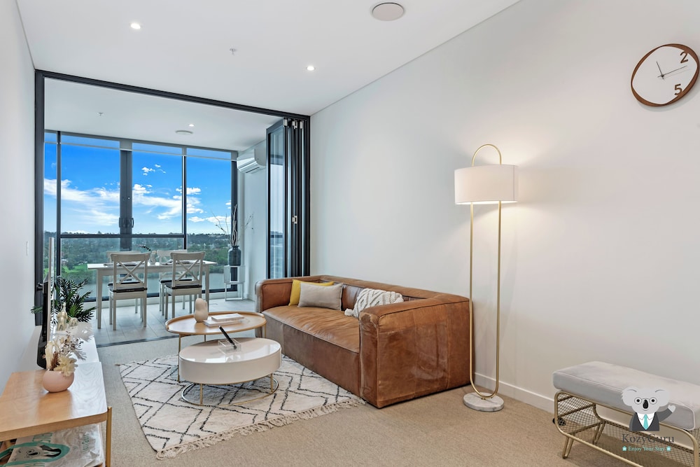 Kozyguru | Wentworth Point | 1 Bed Waterview Apt