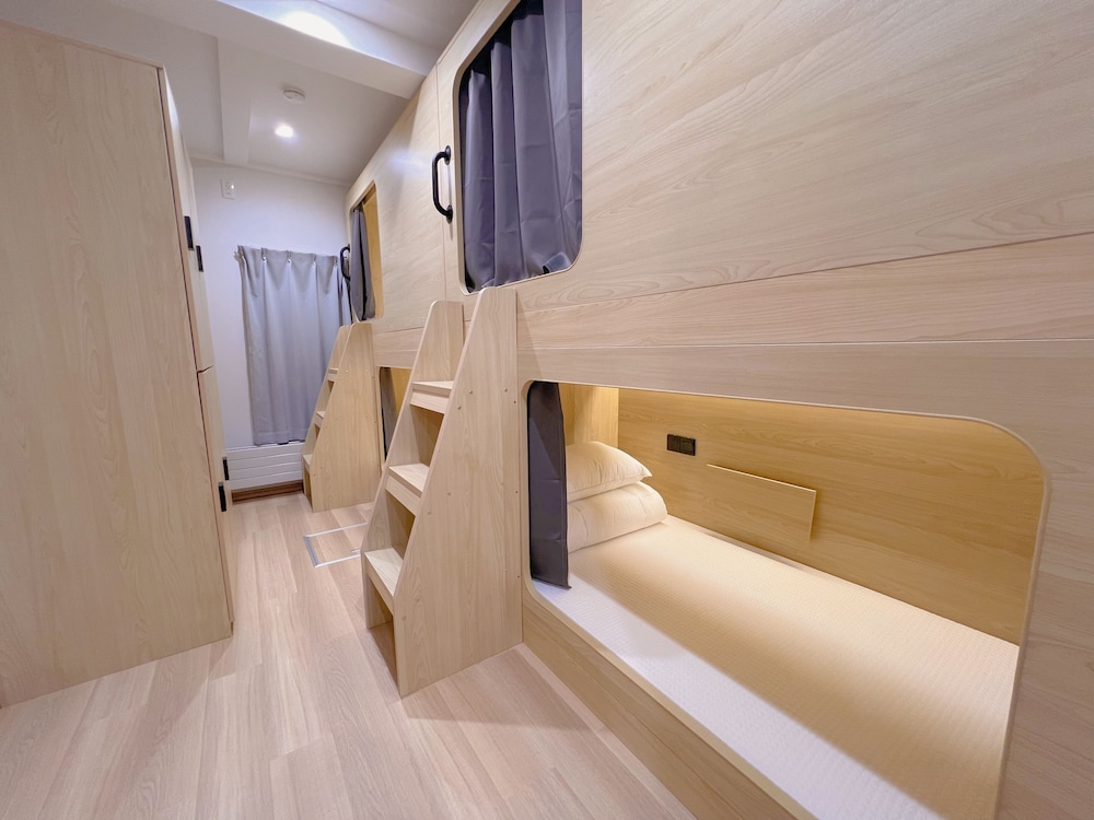 Snowball Hostel