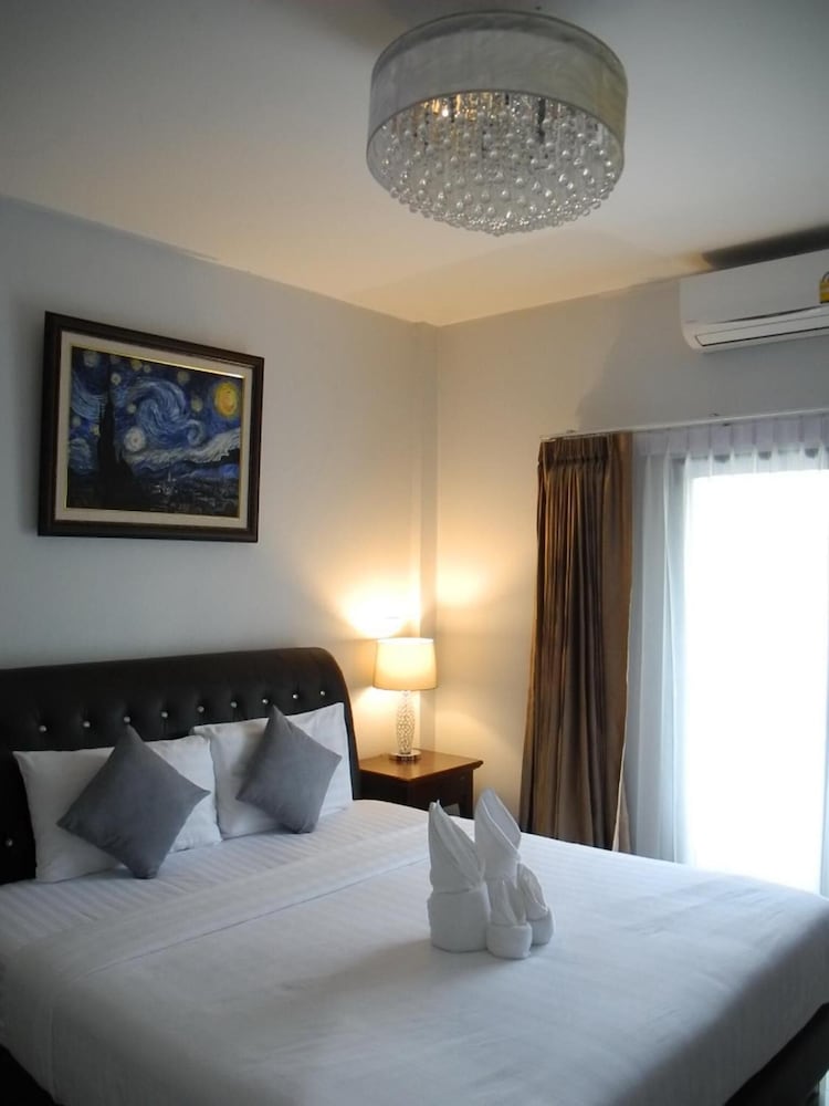 Bann Tawan Hostel Chiang Rai