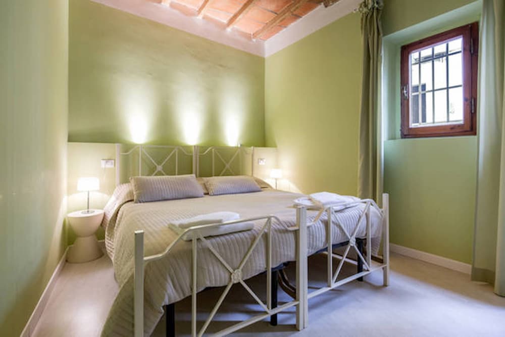 1BR Apt in Via Panicale by Sea N' Rent