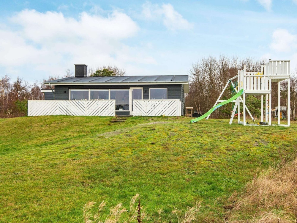 6 Person Holiday Home in Ebeltoft-by Traum