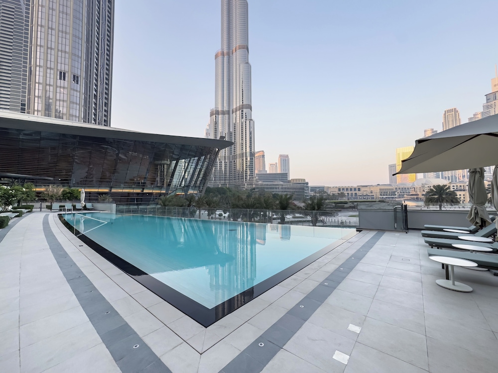 Skyline Grandeur I Burj & Fountain View
