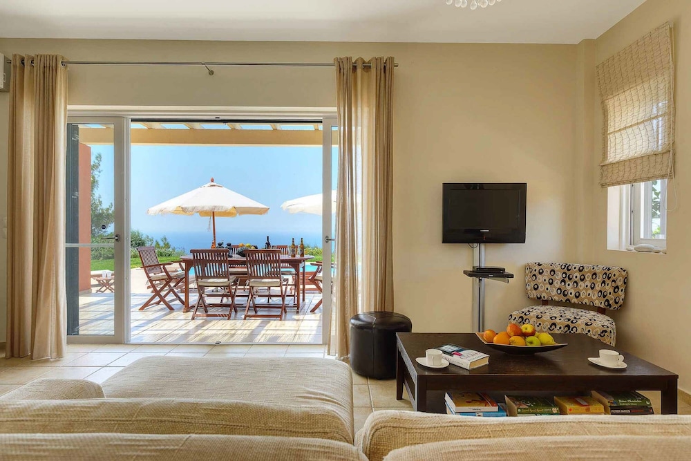 Villa Agnandi view 5