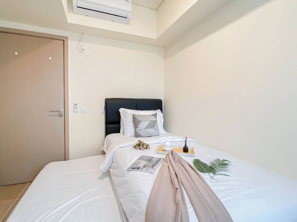 Simply And Homey 3Br At Apartment Meikarta