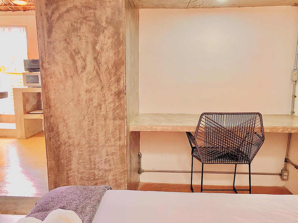Perro Surfero Hotel Boutique - Todos Santos, BCS