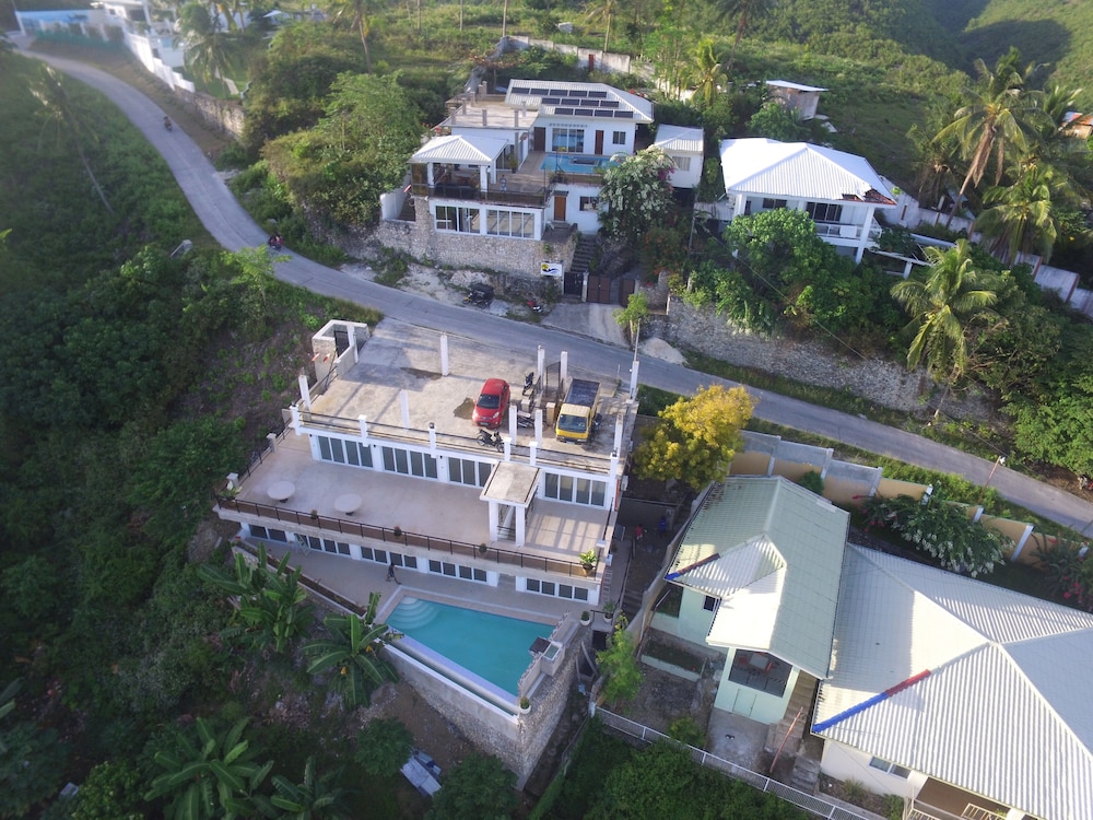 Seaview Mansion