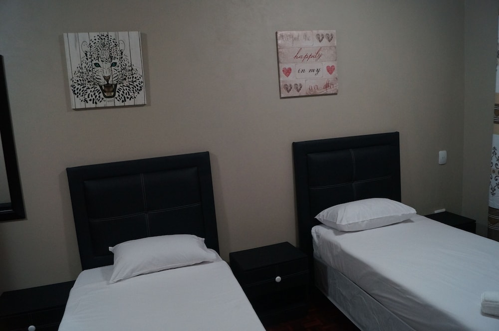 Miraton Eastgate Suites