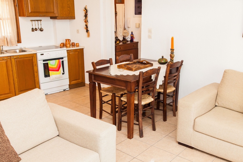 Arachova's Hilltop Delight Apartment view 3