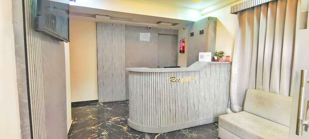 Hotel Krishna Park