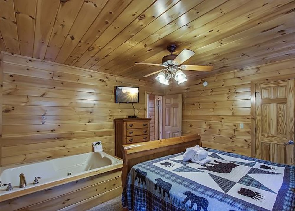 Hillbilly Hilton #525 view 4