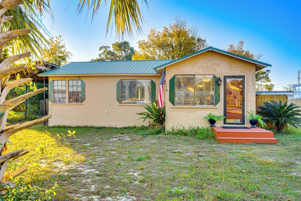 Cozy Home Near Bay Access in Panama City!