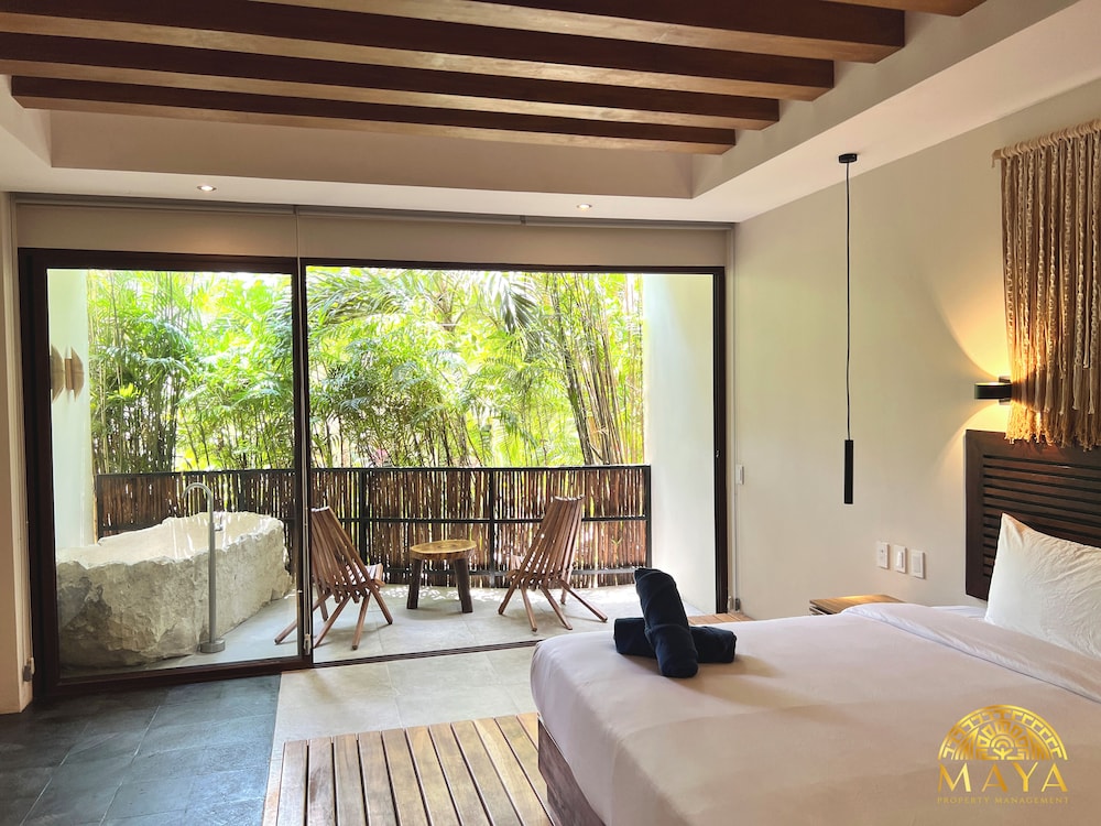 Adora Tulum H-05 1BR Condo