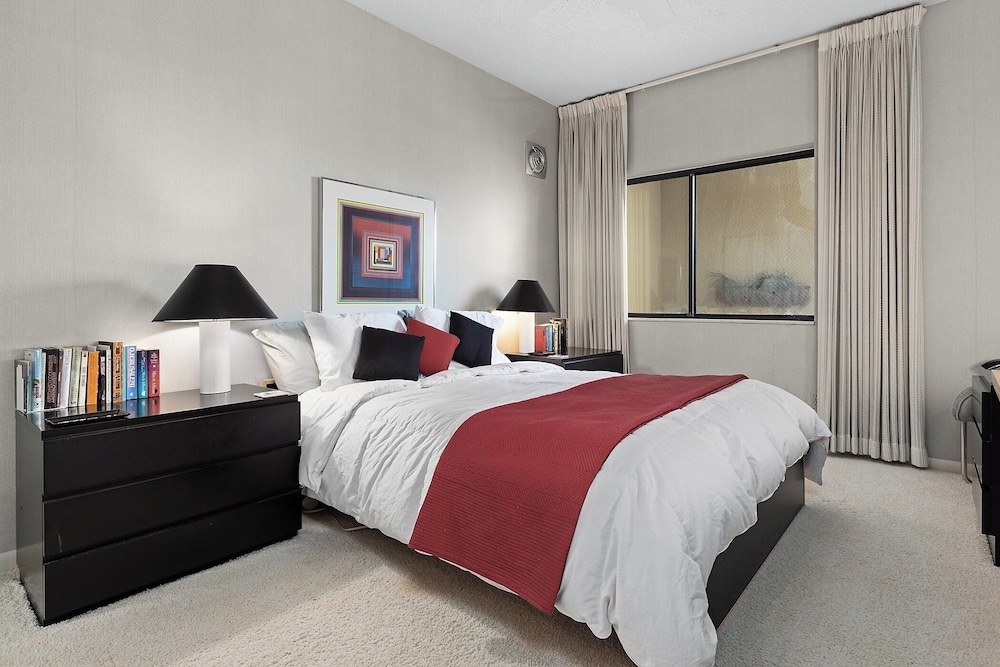Romar House by Southern Vacation Rentals