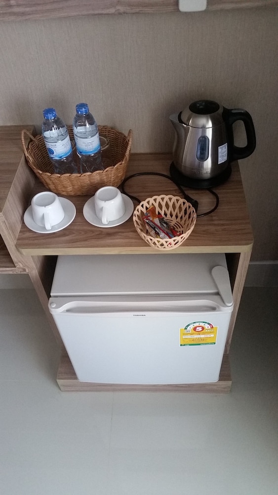 Little Bear Guesthouse and Restaurant